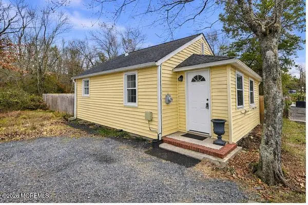 466 Stagecoach Road, Millstone, NJ 08510