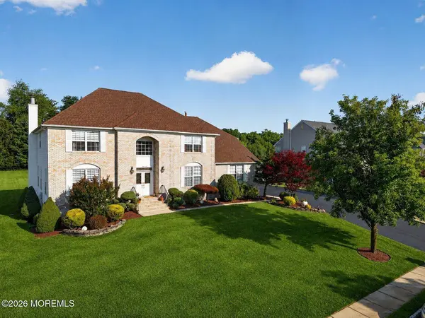 14 Jamesworthy Court, Marlboro, NJ 07746