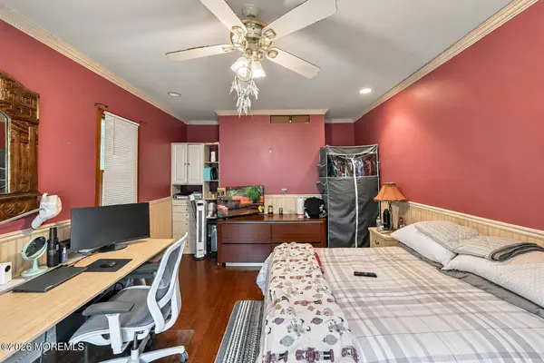 3 Crosby Lane, Port Monmouth, NJ 07758