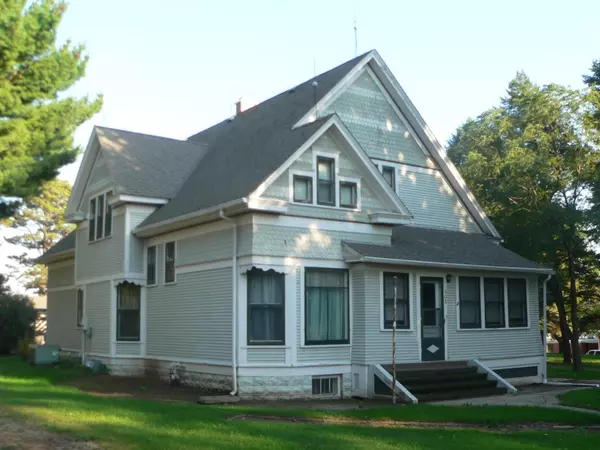 Hyden_House_(Alcester_SD)_from_NW_1