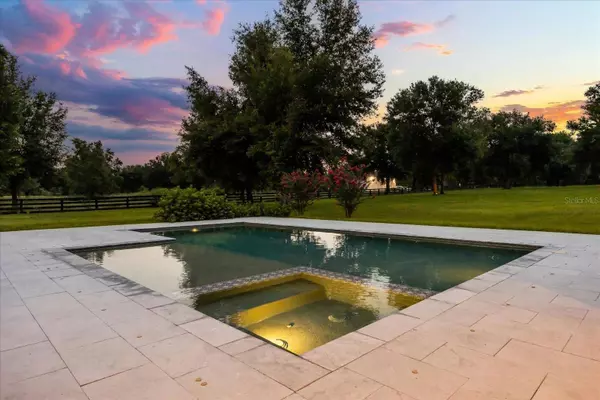 6031 DORA DR, Mount Dora, FL 32757