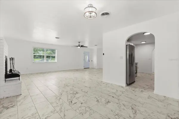 504 S 12TH ST, Leesburg, FL 34748