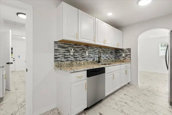 504 S 12TH ST, Leesburg, FL 34748