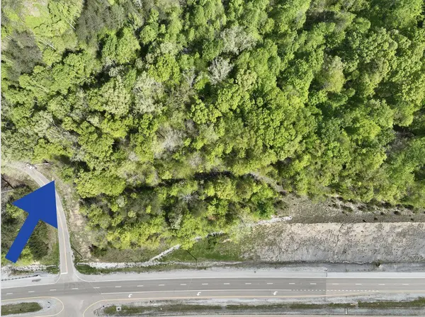 2728 Norton RD, Dandridge, TN 37725