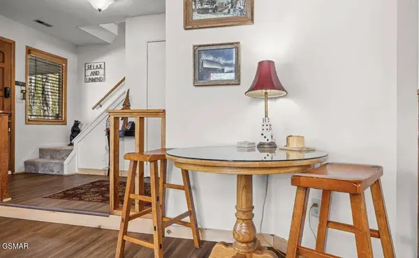 725 Sunshine Trail, Gatlinburg, TN 37738