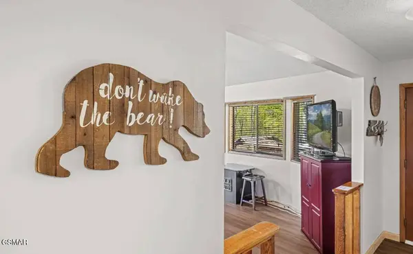 725 Sunshine Trail, Gatlinburg, TN 37738