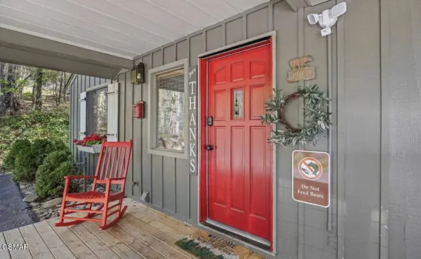 725 Sunshine Trail, Gatlinburg, TN 37738