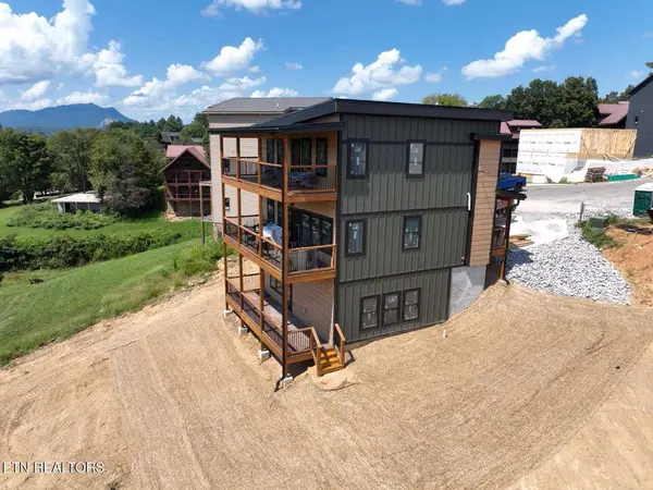 1587 Rainbow Ridge WAY, Sevierville, TN 37862
