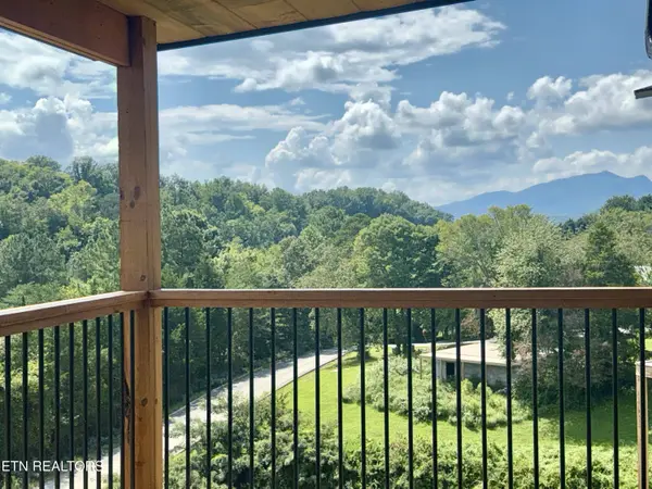 1587 Rainbow Ridge WAY, Sevierville, TN 37862