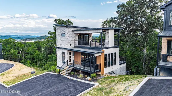 1422 Reedmont WAY, Sevierville, TN 37876