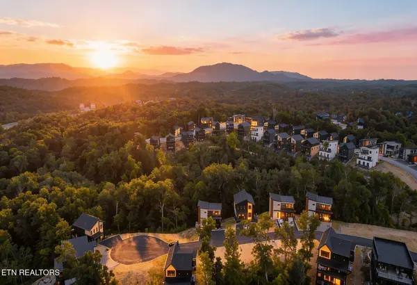 1422 Reedmont WAY, Sevierville, TN 37876