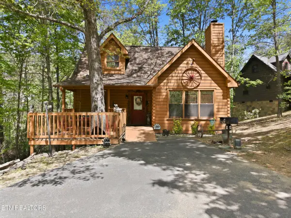 3513 Country Pines WAY, Sevierville, TN 37876