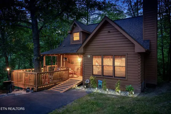 3513 Country Pines WAY, Sevierville, TN 37876