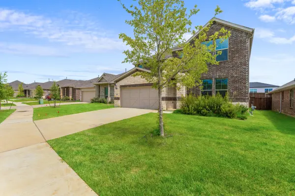 3120 Kingsgarden Rd, Denton, TX 76207