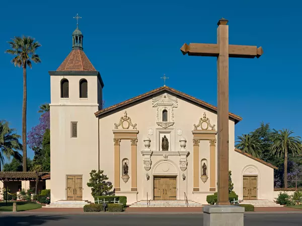 Santa Clara, CA: Silicon Valley's Historic Heart - A Comprehensive Guide