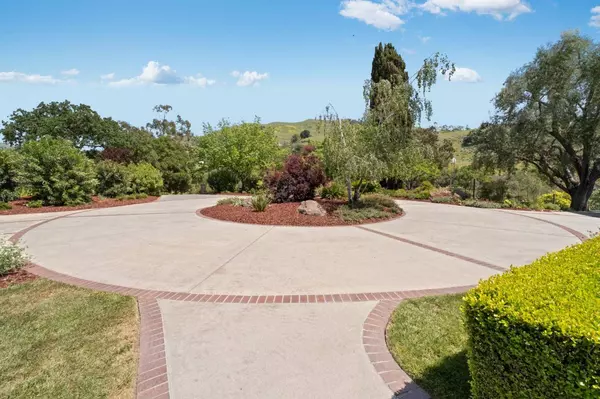 17009 Crothers RD, San Jose, CA 95127