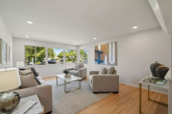 3517 Oxford DR, Santa Clara, CA 95051