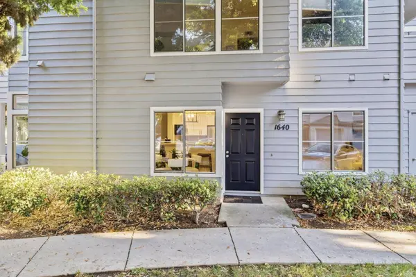 1640 Parkview Green CIR, San Jose, CA 95131