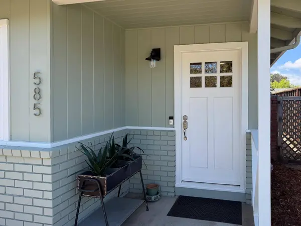585 36th AVE, Santa Cruz, CA 95062