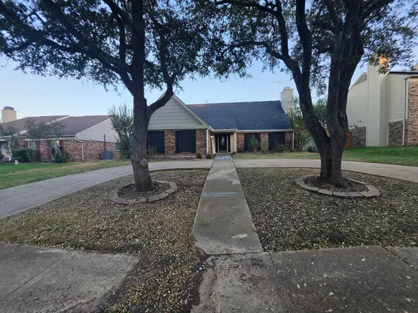 1504 Yorkshire Dr, Mesquite, TX 75149-6715