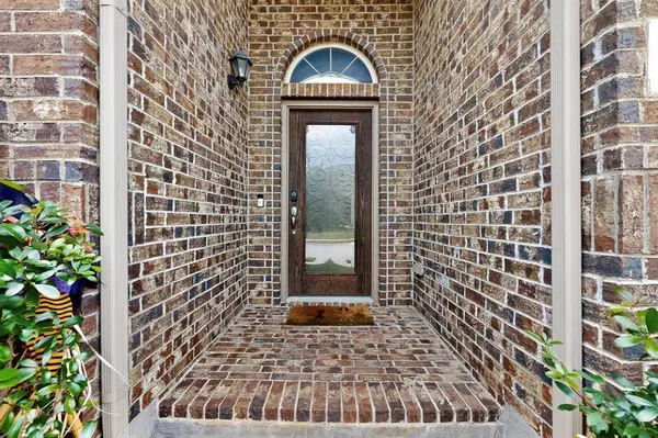 741 Redding Drive, Saginaw, TX 76131