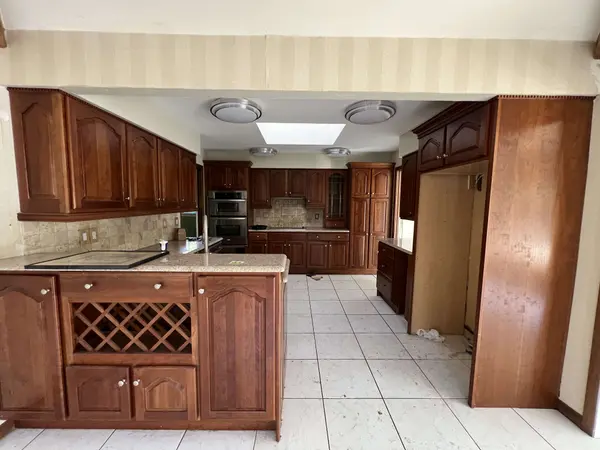 9902 Wood Forest Dr, Dallas, TX 75243-4920