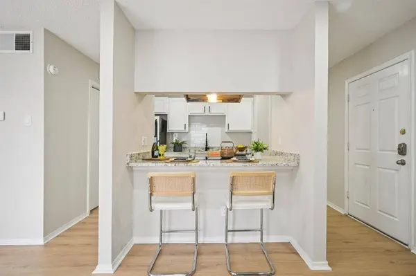 18333 Roehampton Drive #128, Dallas, TX 75252