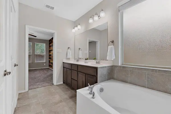 741 Redding Drive, Saginaw, TX 76131