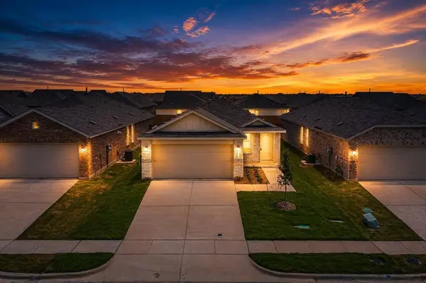 1829 Sanderling Street, Forney, TX 75126
