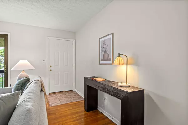 7236 Kimberly Court, Westerville, OH 43082