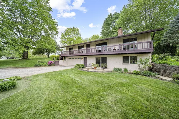 7236 Kimberly Court, Westerville, OH 43082