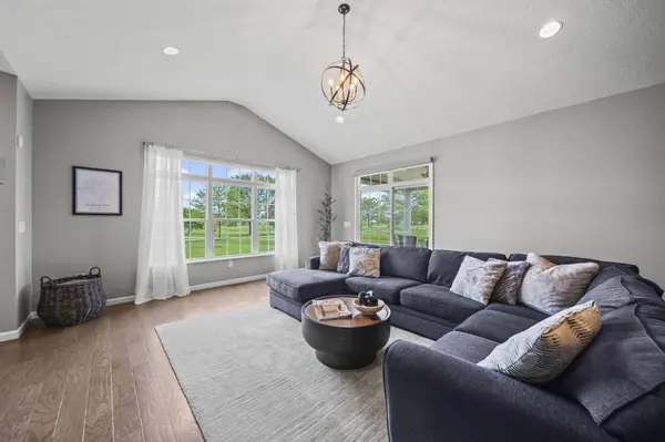 1070 Little Bear Place, Lewis Center, OH 43035