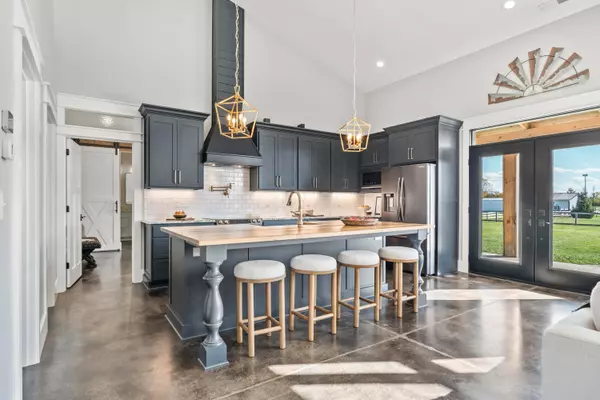 5893 Lobdell Road, Alexandria, OH 43001