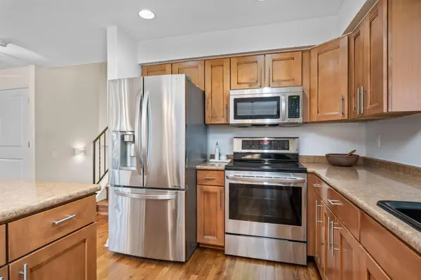 235 Dellfield Lane, Columbus, OH 43230