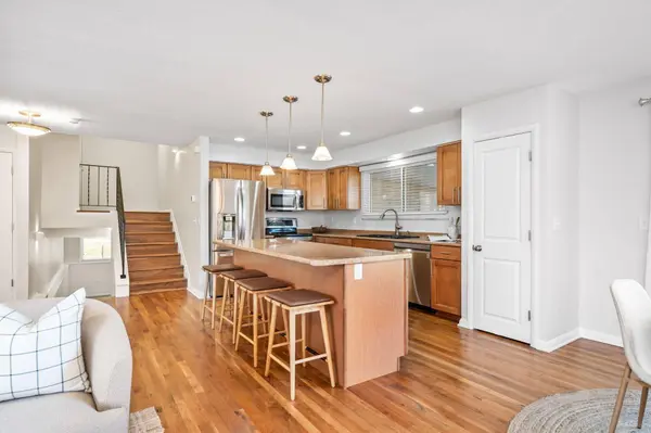 235 Dellfield Lane, Columbus, OH 43230