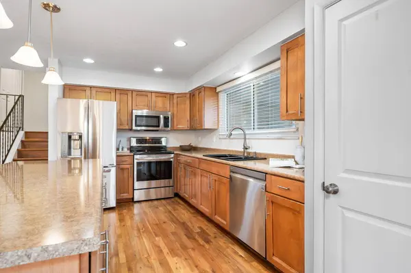 235 Dellfield Lane, Columbus, OH 43230