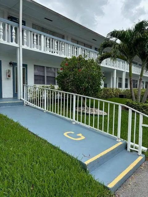 125 Westbury G #125, Deerfield Beach, FL 33442