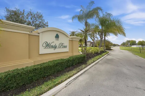 5923 NW Brianna CT, Port St Lucie, FL 34986