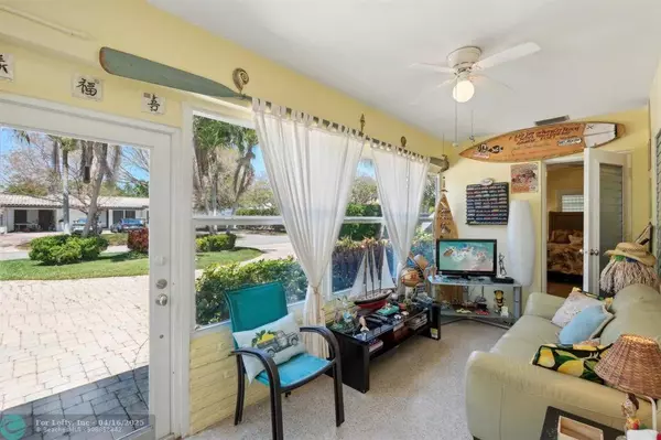 3402 N Leigh Rd, Pompano Beach, FL 33062