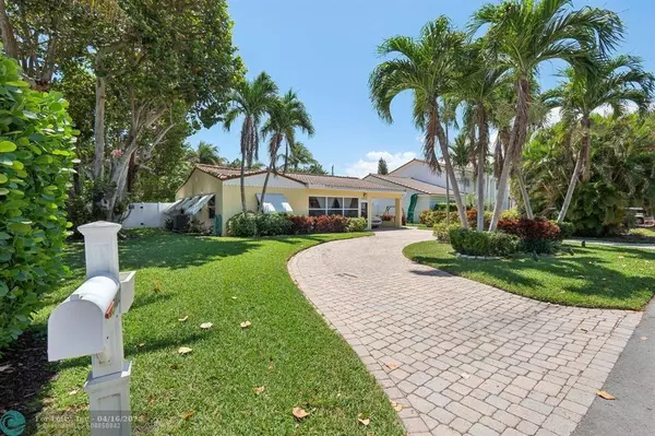 3402 N Leigh Rd, Pompano Beach, FL 33062