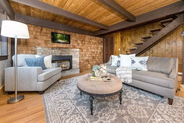 16601 423rd PL SE, North Bend, WA 98045