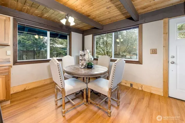 16601 423rd PL SE, North Bend, WA 98045