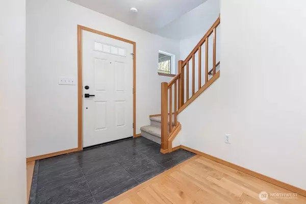 8927 Weiting AVE SE, Snoqualmie, WA 98065