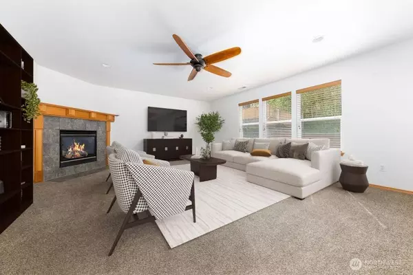 8927 Weiting AVE SE, Snoqualmie, WA 98065