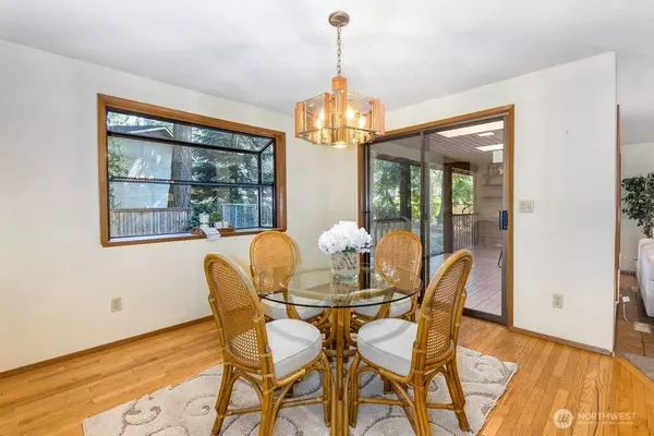 14825 SE 138th PL, Renton, WA 98059