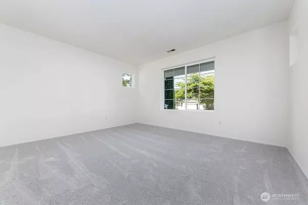 9419 Templeton AVE SE, Snoqualmie, WA 98065