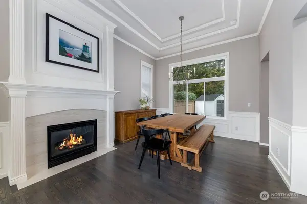 7623 Dogwood LN SE, Snoqualmie, WA 98065