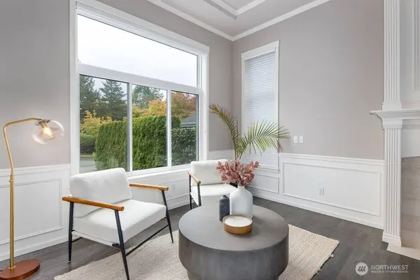 7623 Dogwood LN SE, Snoqualmie, WA 98065