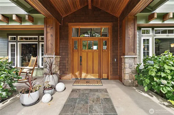 6402 Fairway PL SE, Snoqualmie, WA 98065