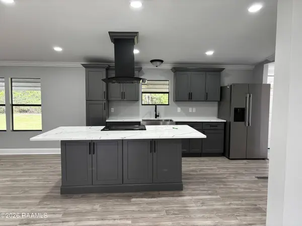 163 Timber TRL, Sunset, LA 70584